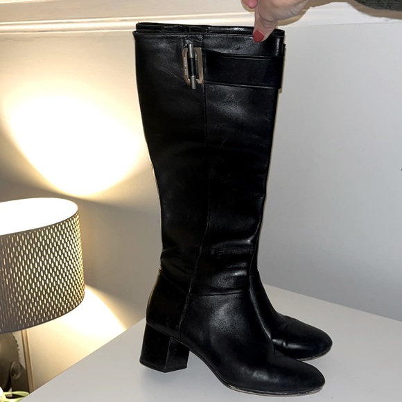 Michael Kors Black Riding Boots, Size 7 (small fit) - Picture 8 of 8